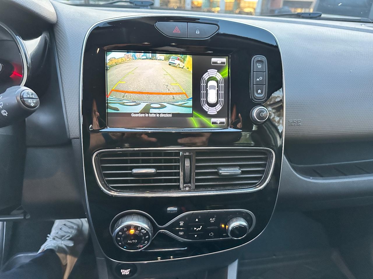 Renault Clio dCi 8V 90CV Start&Stop 5 porte cambio automatico