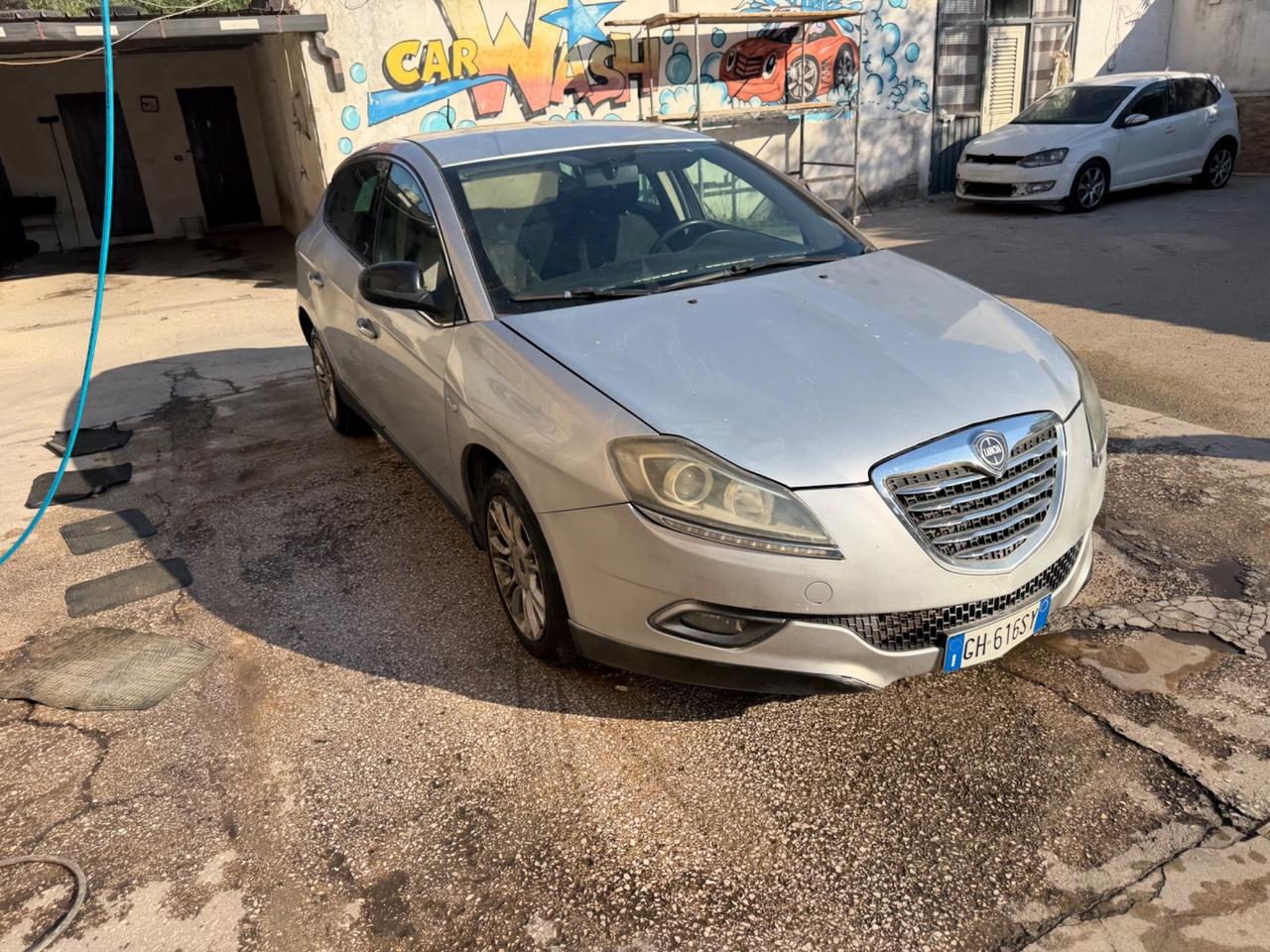 Lancia Delta 1.6 MJT DPF Gold