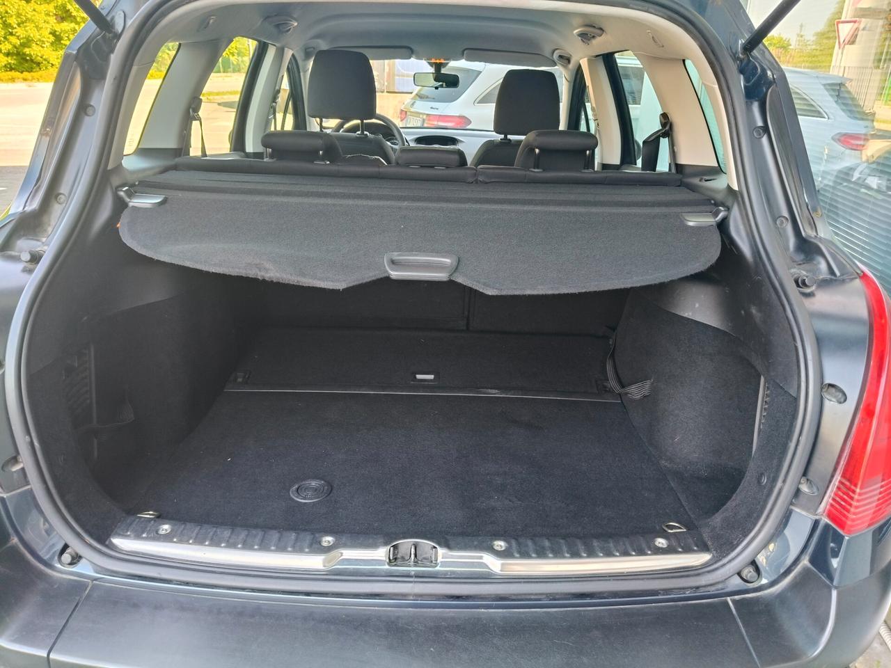 Peugeot 308 1.6 8V e-HDi 112CV Stop&Start SW Access