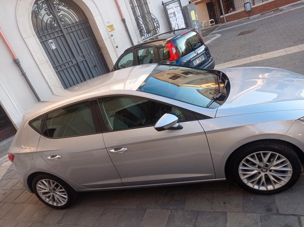 Seat Leon 1.5 TGI 5p. Business