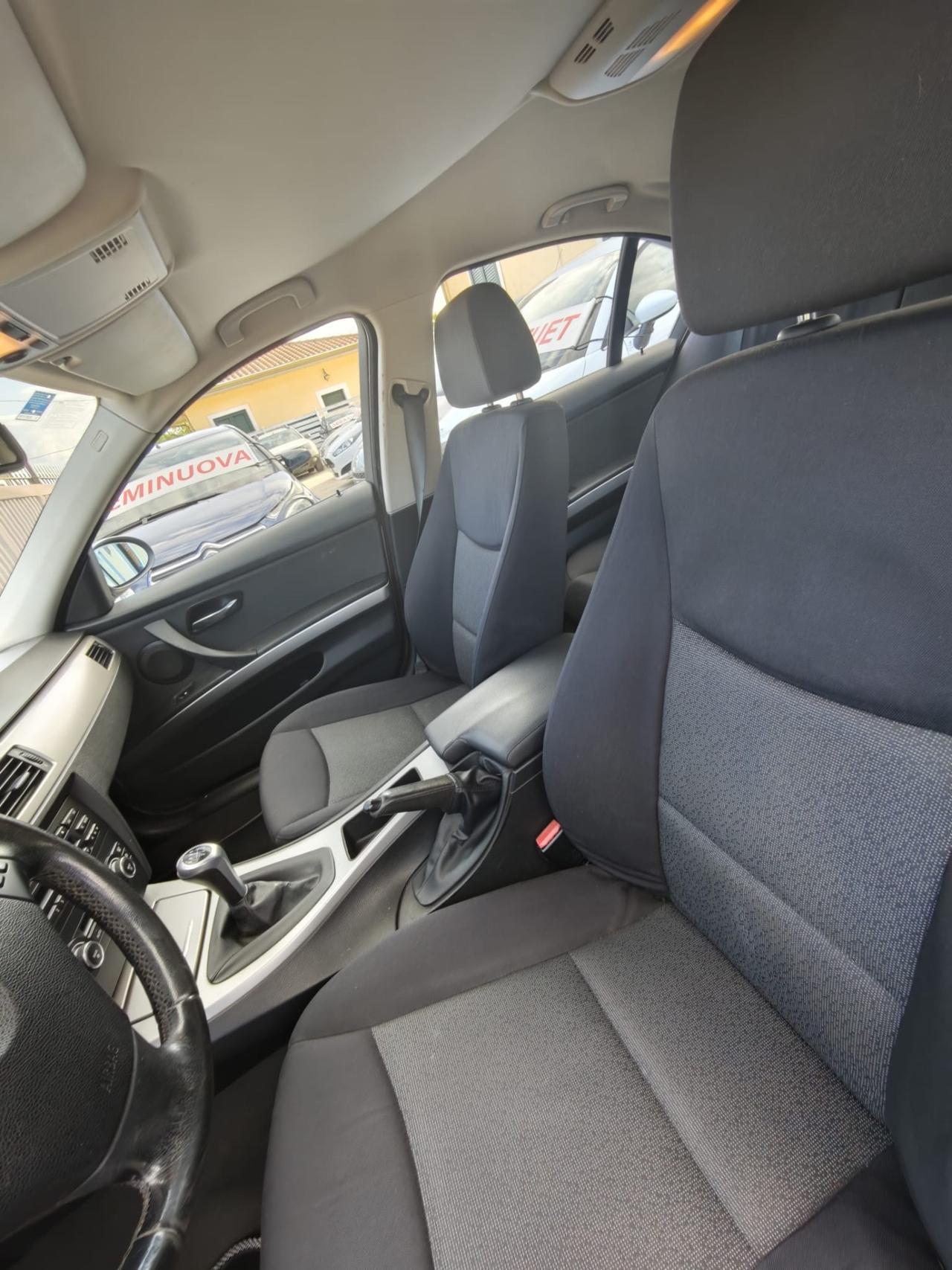 Bmw 320d berlina garantita 12 mesi