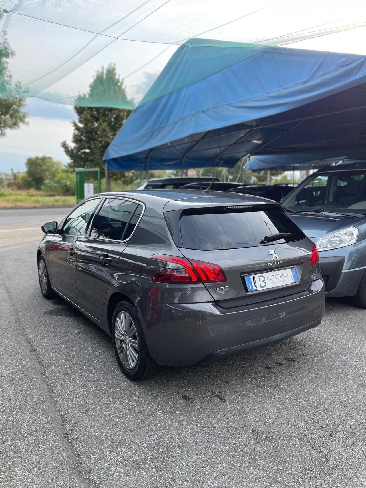 Peugeot 308 PureTech Turbo 130 S&S Allure