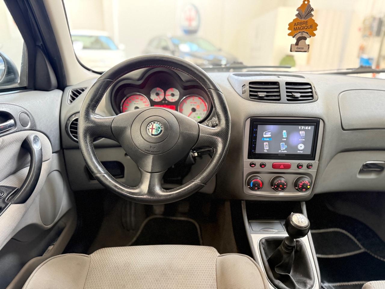 Alfa Romeo 147 1.9 JTD (120) 5 porte Exclusive