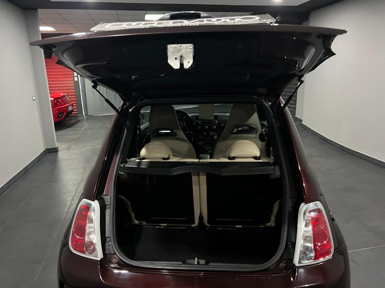 Abarth 595 1.4 Turbo T-Jet 160CV MTA Turismo REPLICA MASERATI