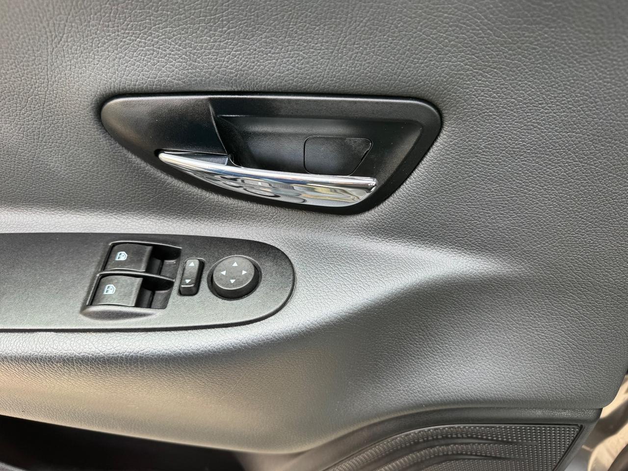 Lancia Ypsilon 1.3 MJT 16V 95 CV ECCELLENTI CONDIZIONI