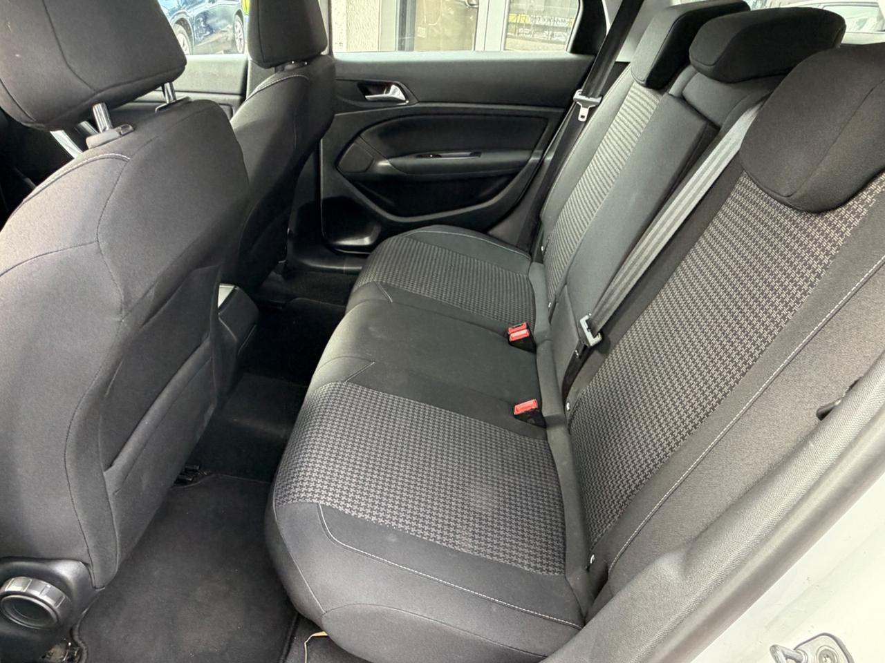 Peugeot 308 BlueHDi 130 S&S Active