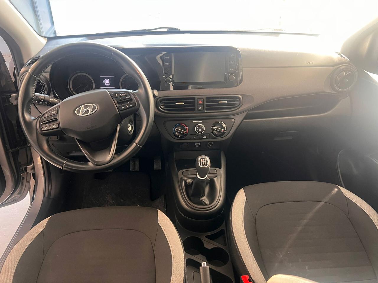 Hyundai i10 1.0 MPI Tech