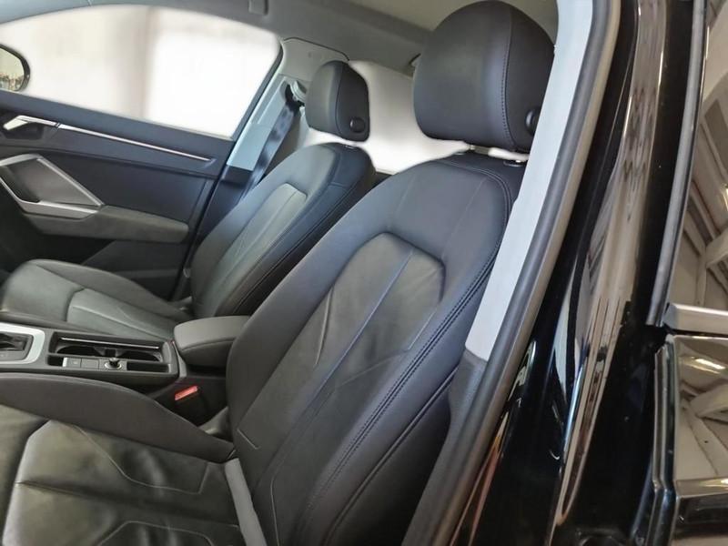 AUDI Q3 35 TDI S tronic Business