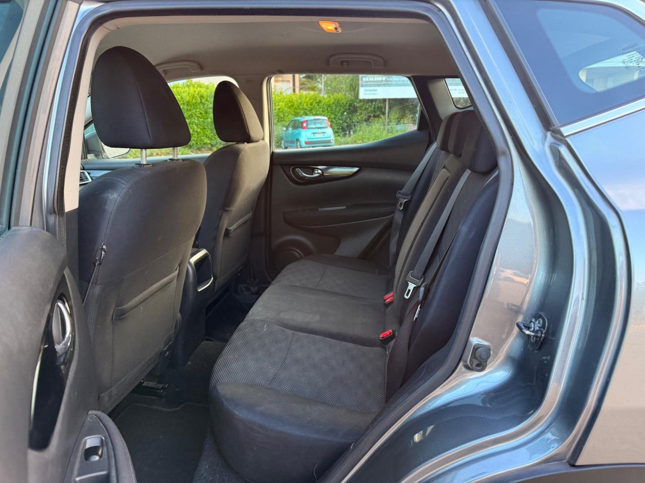 Nissan Qashqai Automatico GARANZIA 12 mesi