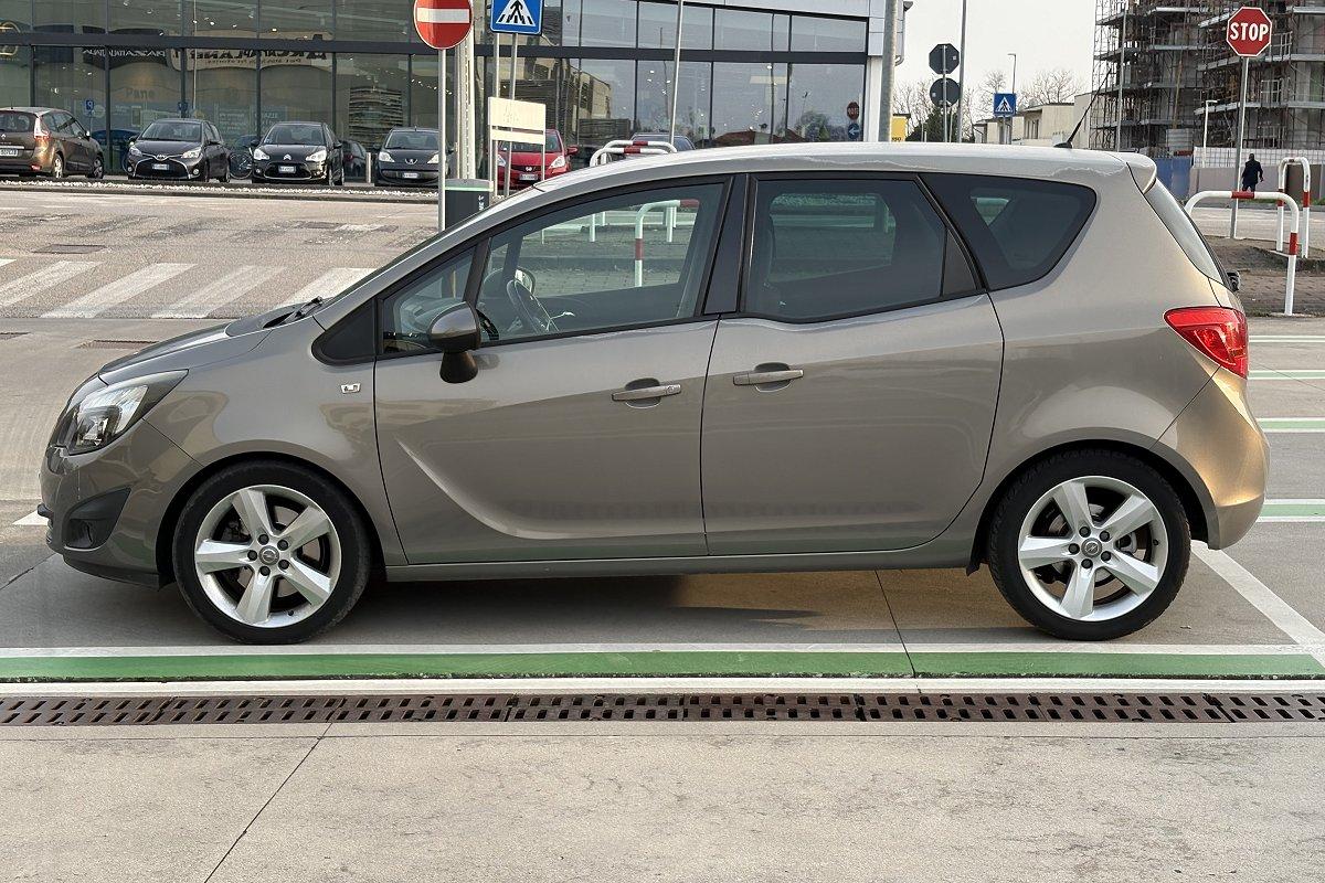 OPEL Meriva 1.7 CDTI aut. Cosmo