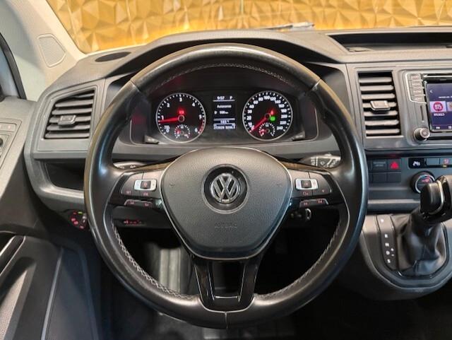 Volkswagen Caravelle 2.0 TDI 204CV DSG 4 Motion Comfortline N1