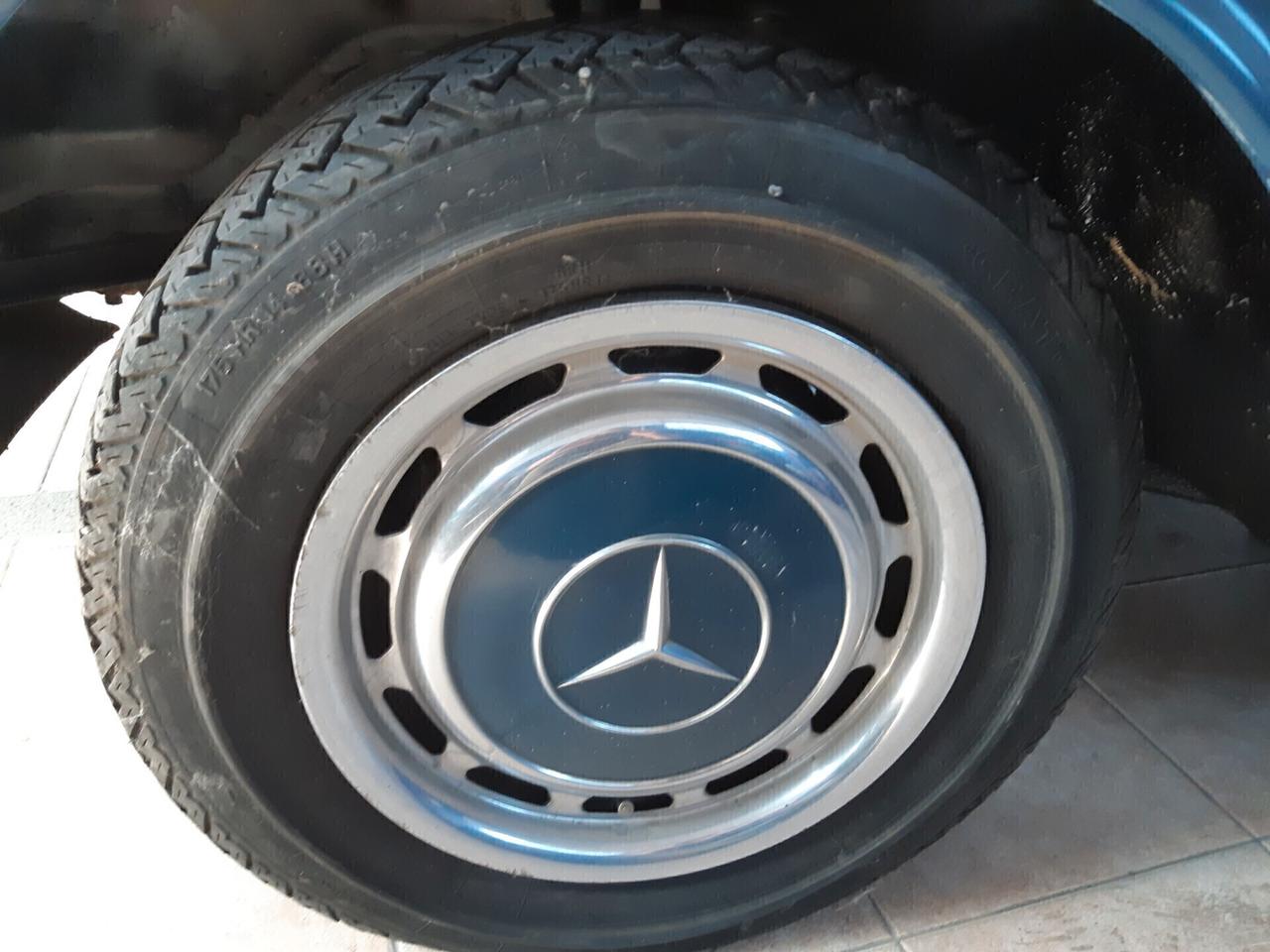 Mercedes-benz 230 MERCEDES 230 BENZINA