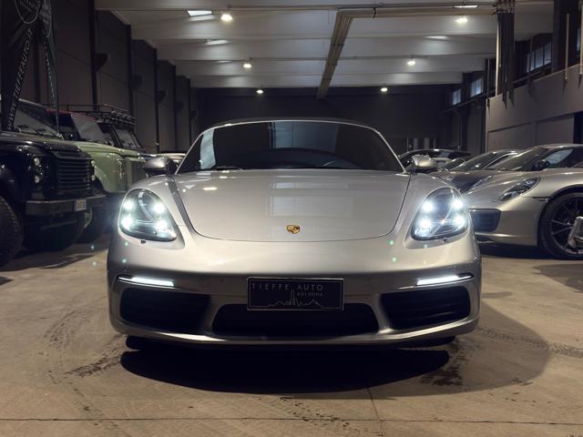 PORSCHE 718 Spyder 2.0