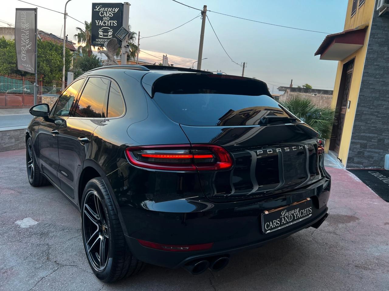 Porsche Macan 3.0 S Diesel- TETTO-TOTAL BLACK-FULL