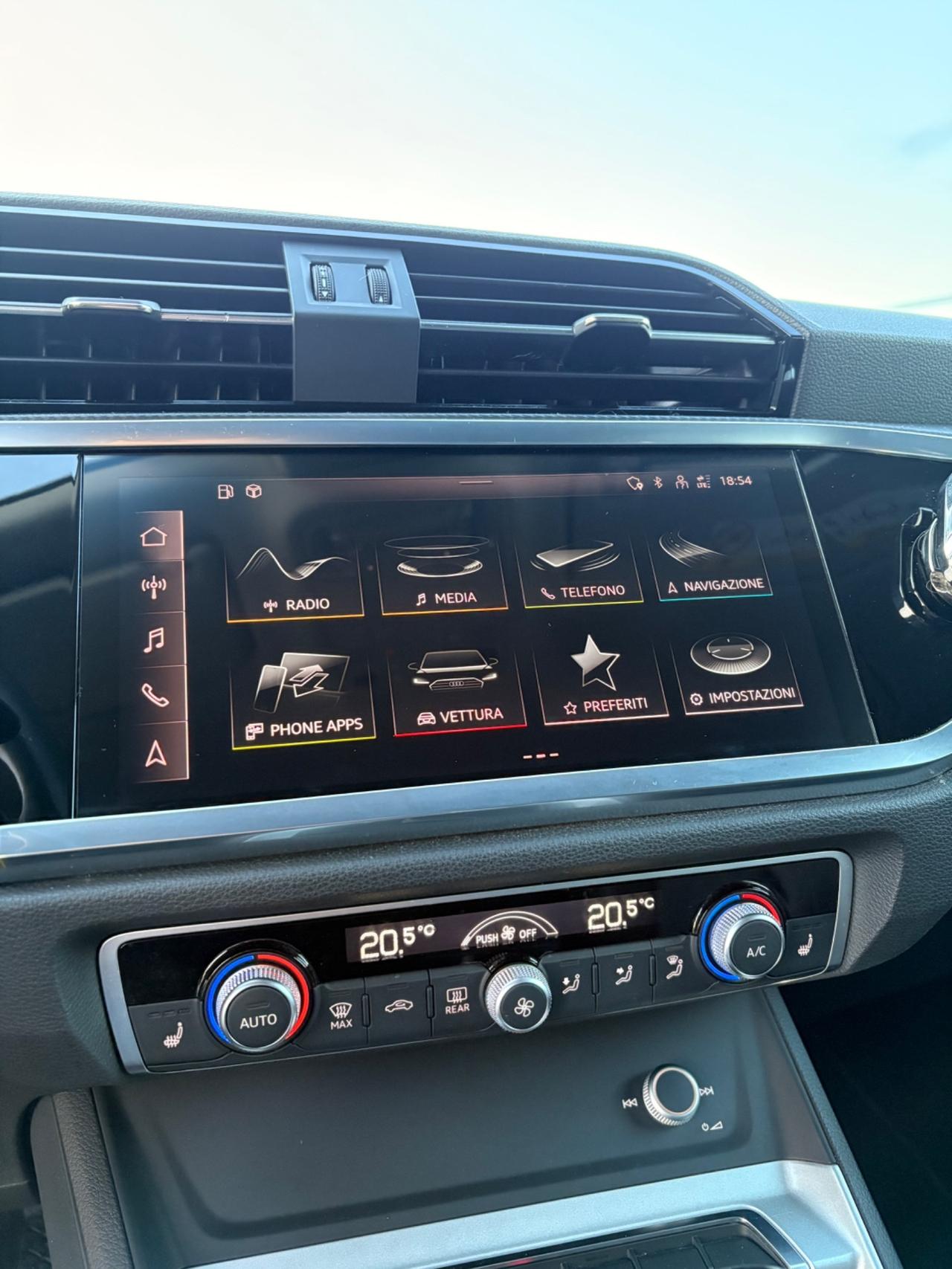 Audi Q3 35 TDI Sportback s line edition