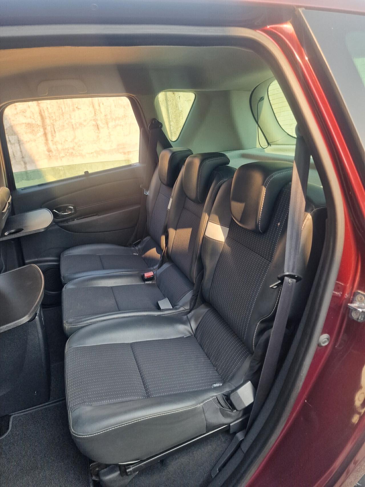 Renault Scenic 1.5 dCi 110CV Distr ok/ UNCPR.