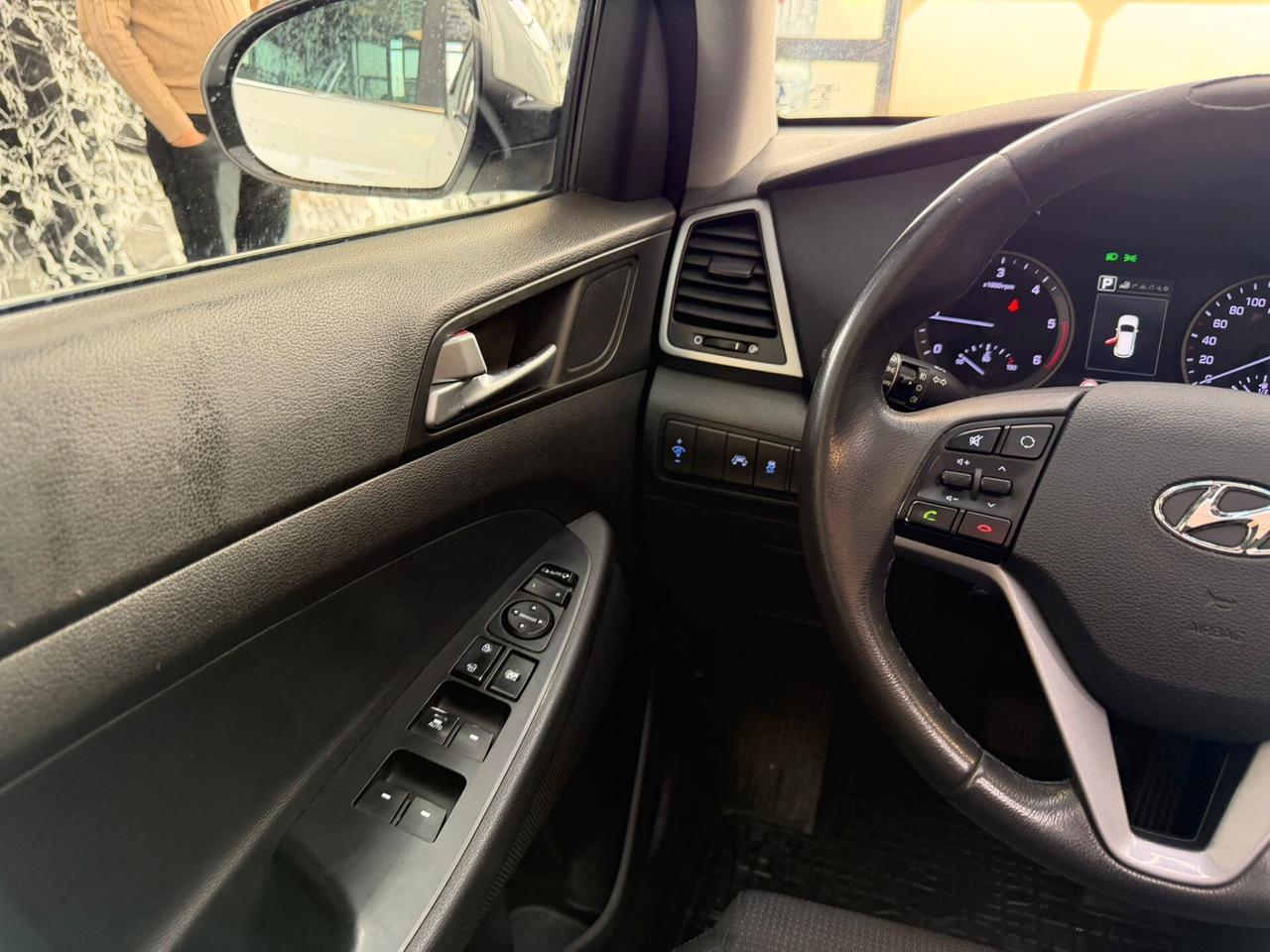 Hyundai Tucson 1.7 CRDi XPossible Automatico