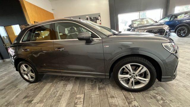 AUDI Q3 40 TDI quattro S tronic S line edition - COCKPIT