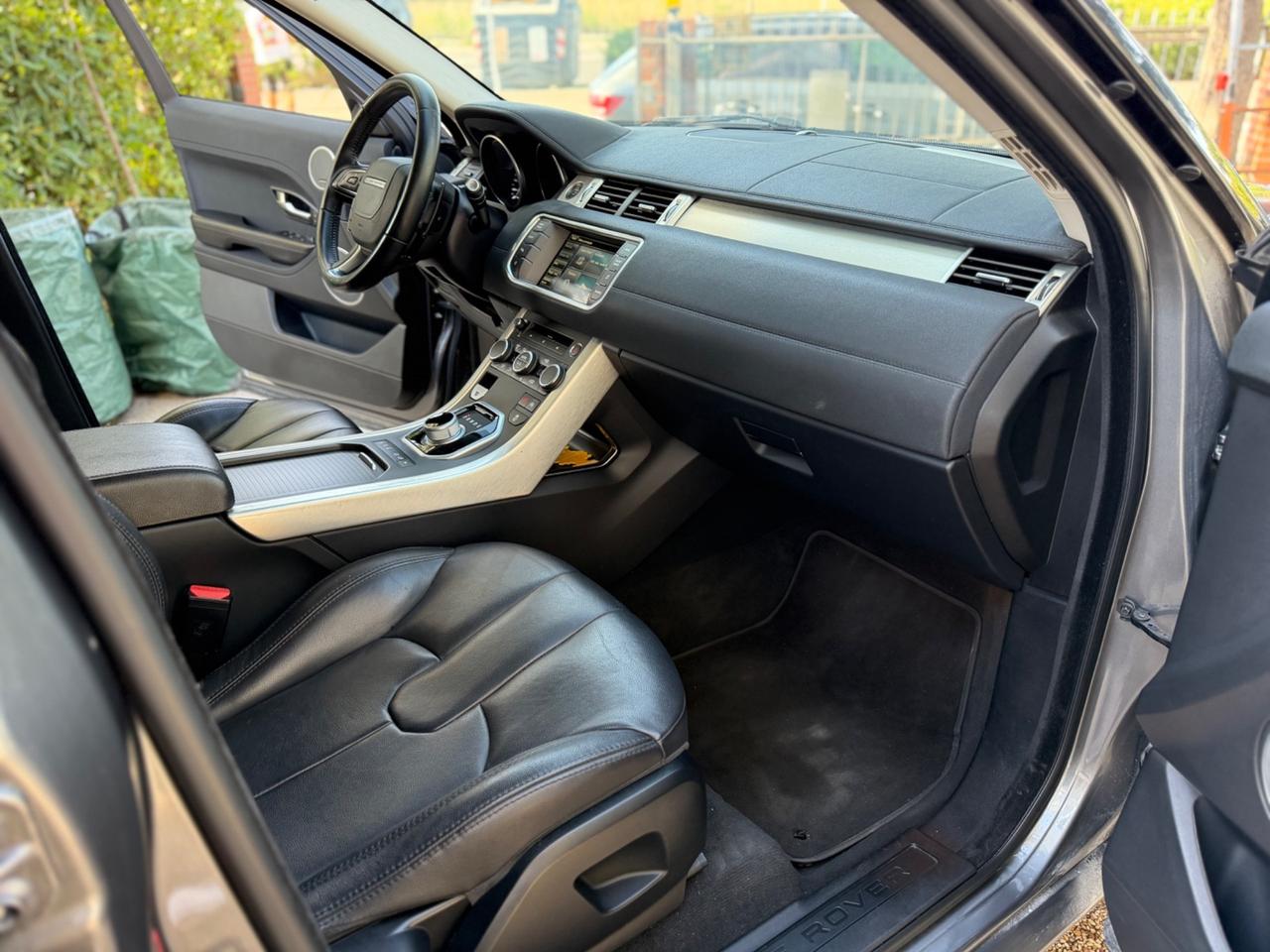 Land Rover Range Evoque 2.2 TD4 5p. Prestige