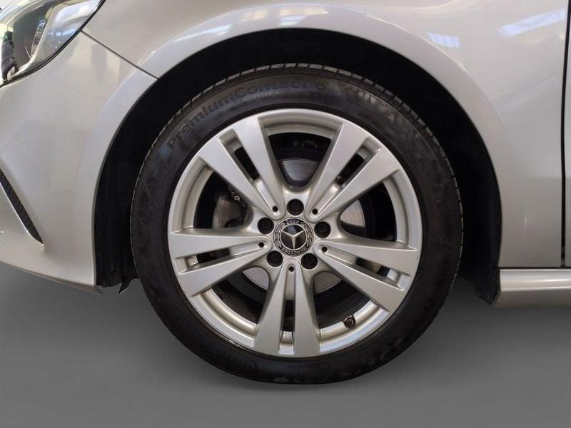 Mercedes-Benz Classe A A 180 d Automatic Sport