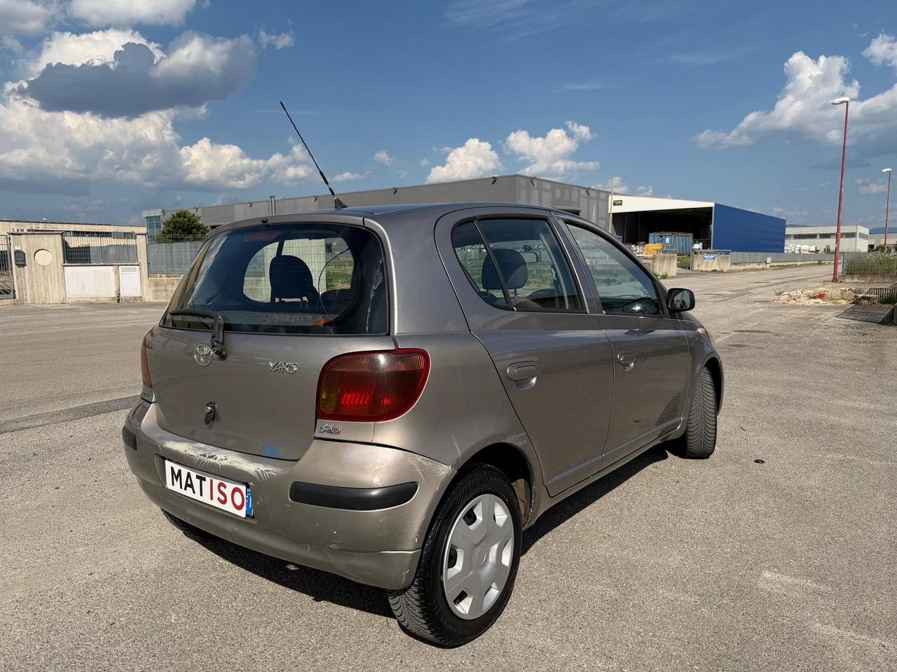 Toyota Yaris tdi D-4D Sol