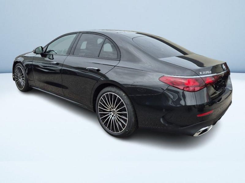 Mercedes-Benz Classe E 220d Berlina AMG Line Premium