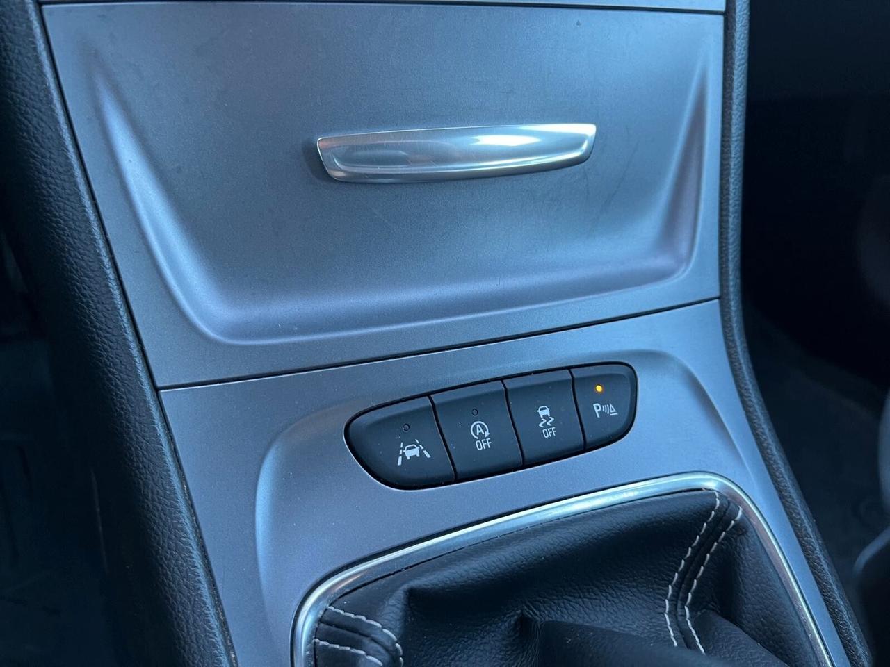 Opel Astra 1.6 CDTi 110CV GANCIO TRAINO