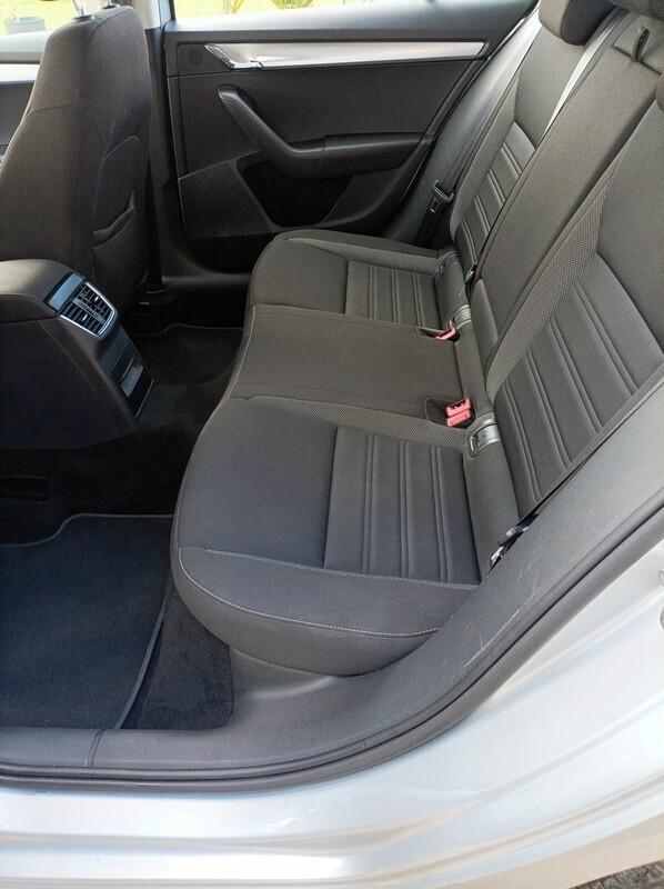 Skoda Octavia 1.6 TDI SCR 115 CV Wagon Ambition