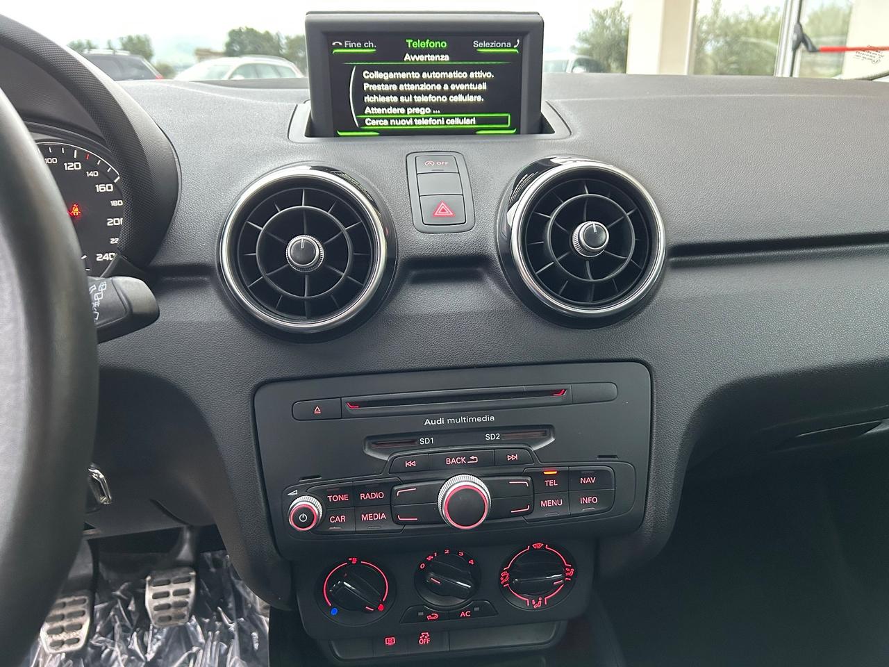 Audi A1 1.2 TFSI S line edition