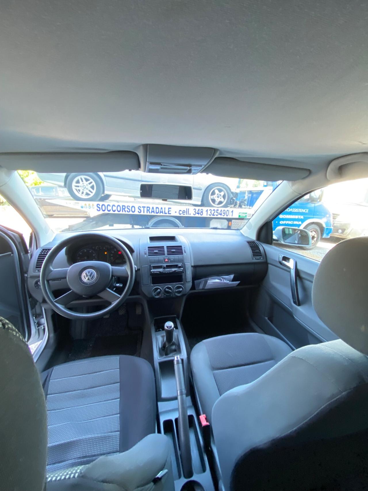 Volkswagen Polo 1.2 5p. Neop 90.000km