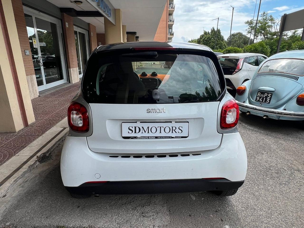 Smart fortwo coupe Fortwo 1.0 Passion 71cv twinamic *Promo SD 2026*