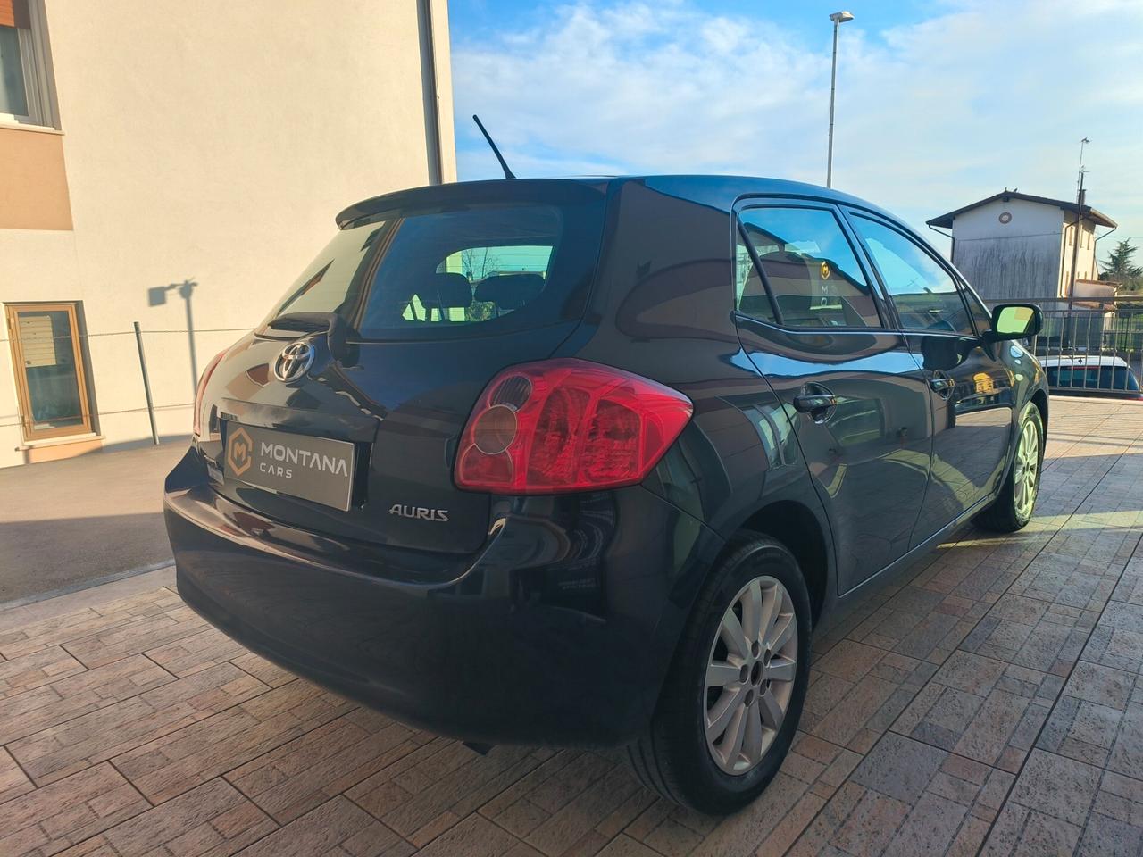Toyota Auris 1.4 D-4D 5 porte