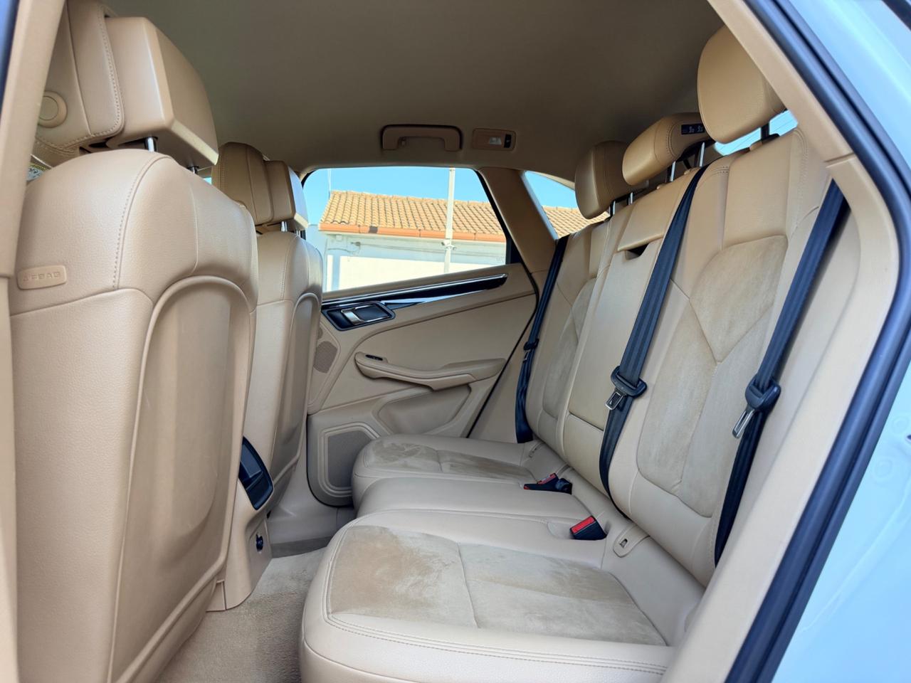 Porsche Macan 3.0 S Diesel white edition pari al nuovo