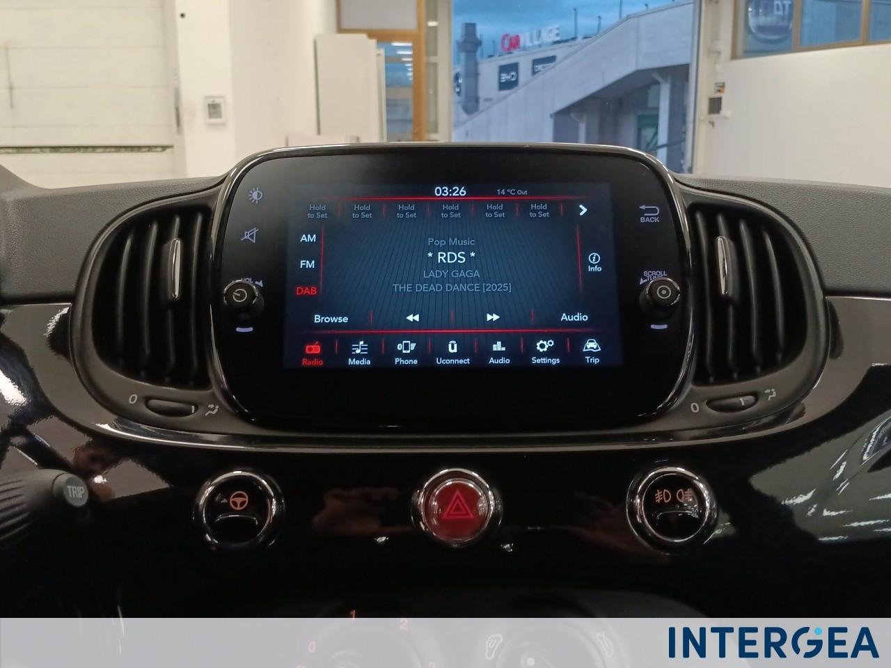 FIAT 500C 1.0 hybrid Dolcevita 70cv