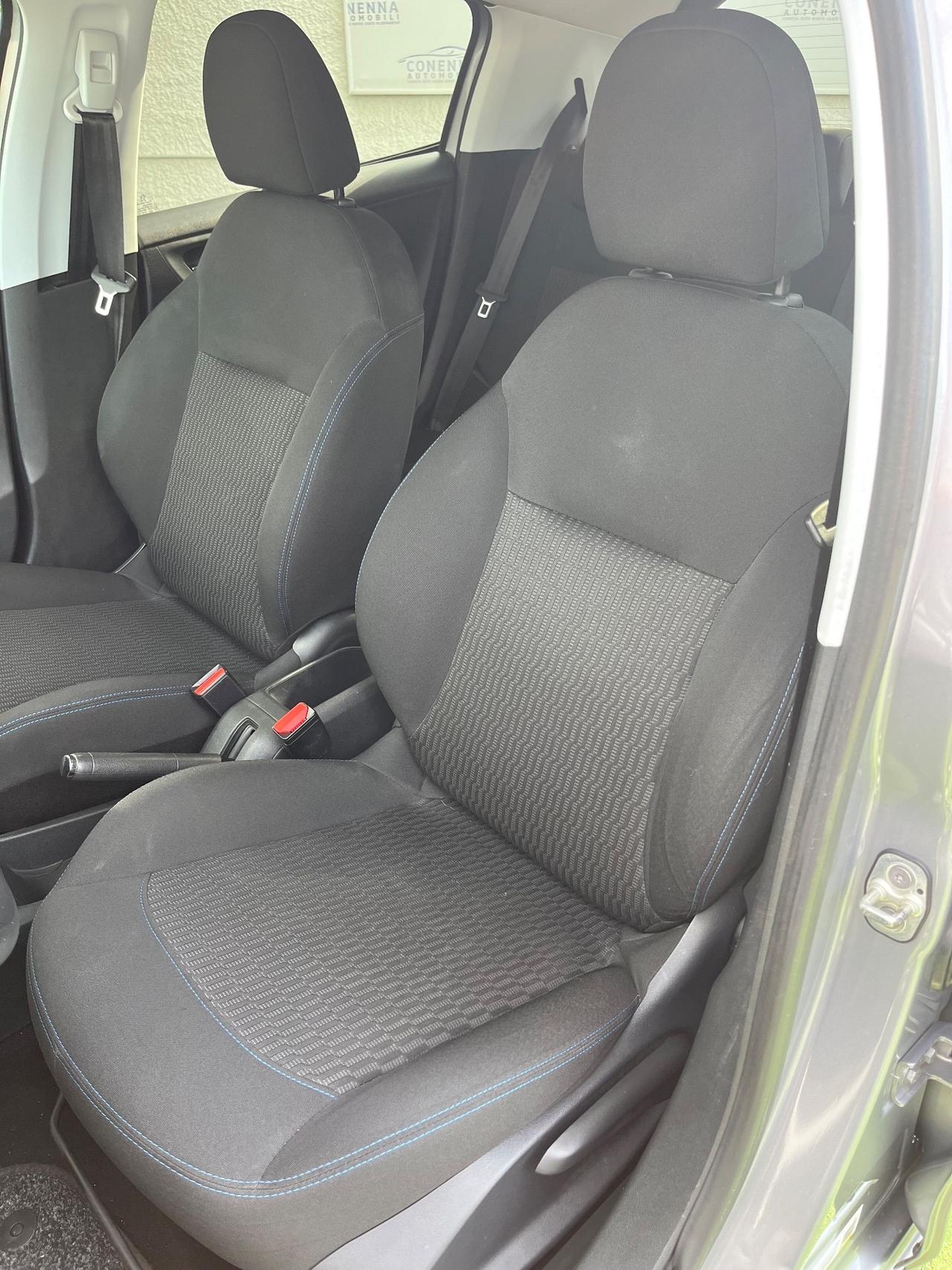 Peugeot 208 PureTech 82 Stop&Start Signature