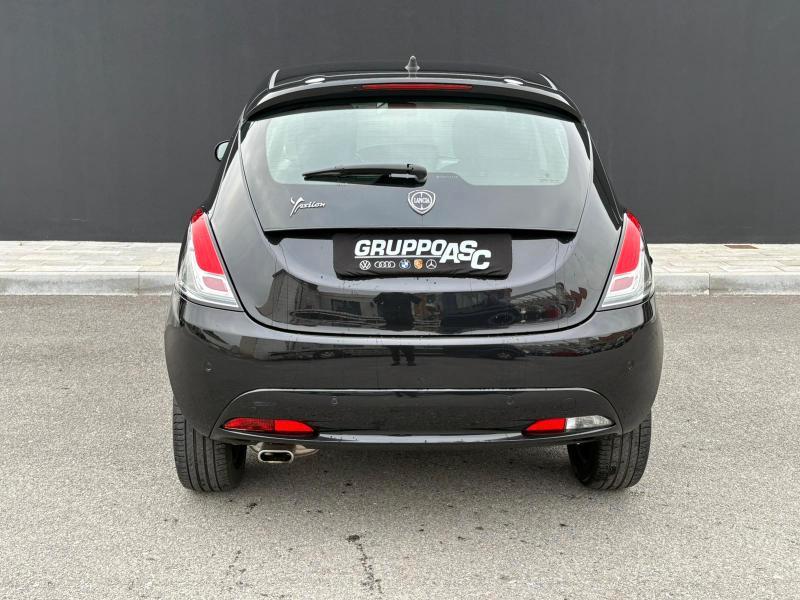 LANCIA YPSILON 1.2 BENZ 69 CV ADATTA A NEOPATENTATI