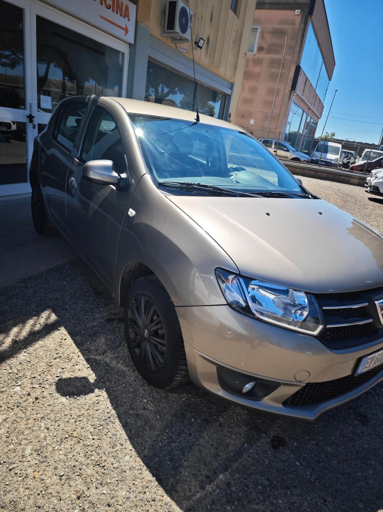 Dacia Sandero 1.2 75CV Lauréate