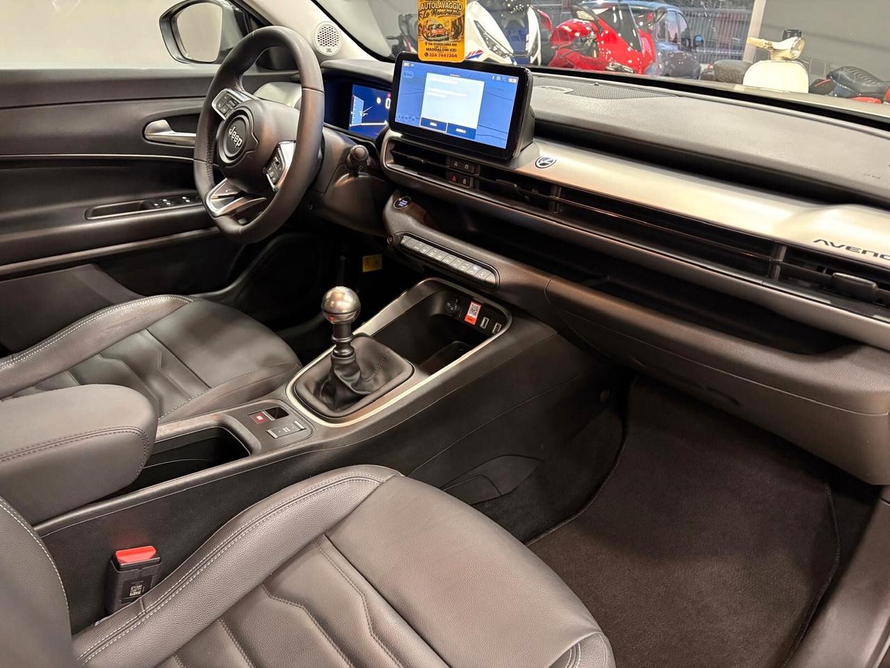 Jeep Avenger 1.2 Turbo 100 CV Summit
