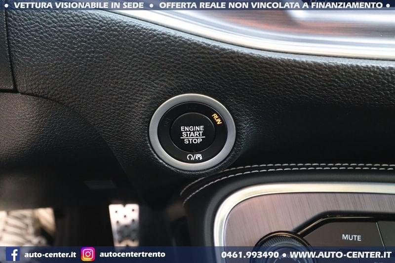 Dodge Challenger 3.6 V6 AT8 SXT *EUROPEA