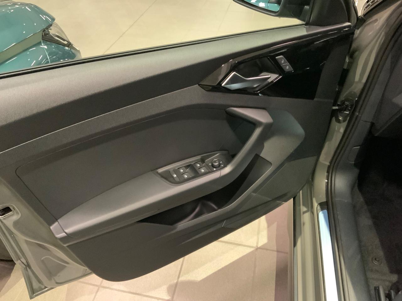 Audi A1 allstreet 30 TFSI S tronic Identity Contrast