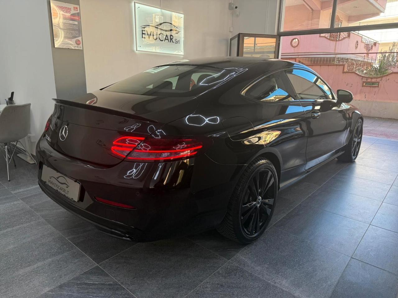 Mercedes-benz C 220 d Coupé Sport