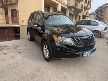 Mahindra XUV500 2.2 16V FWD W8 N1