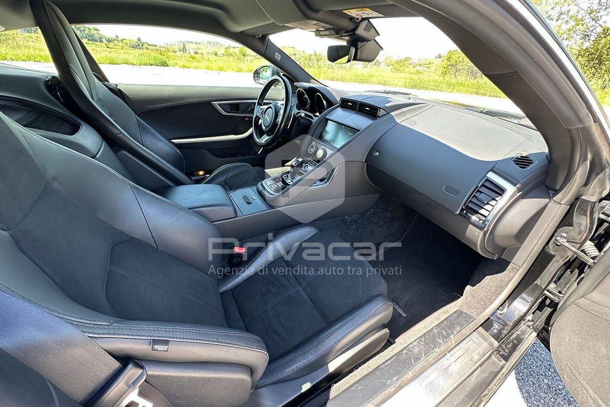 JAGUAR F-Type 2.0 aut. Coupé R-Dynamic