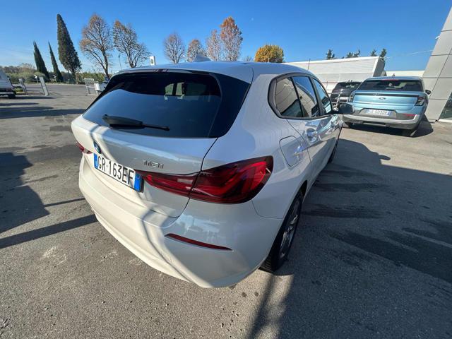 BMW 118 i 5p. Business Advantage
