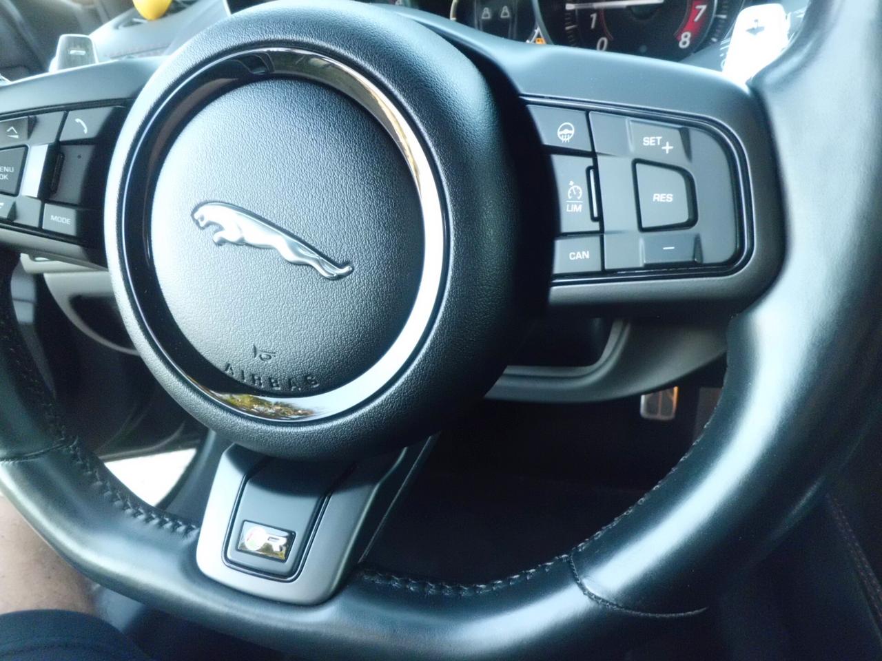 Jaguar F-Type 5.0 V8 aut. AWD Coupé R