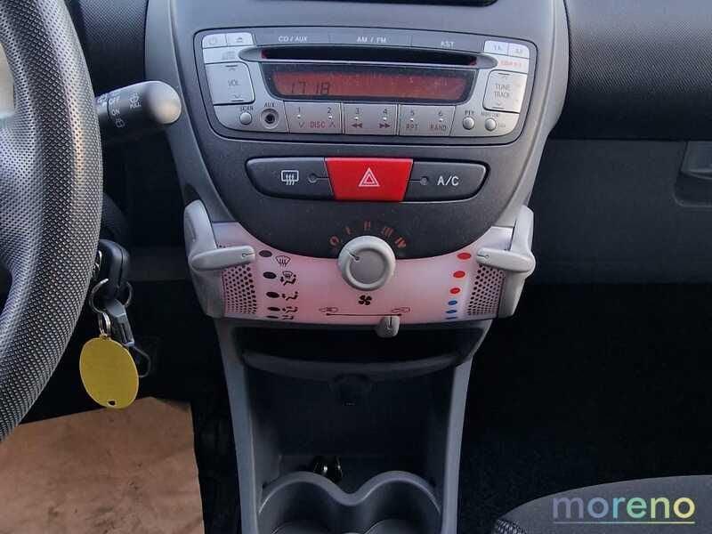 Toyota Aygo 1.0 Sol Connect 5p