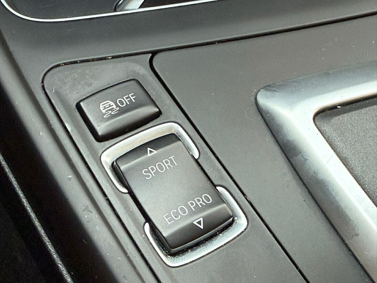 Bmw 118d 5p. Advantage cambio aut.