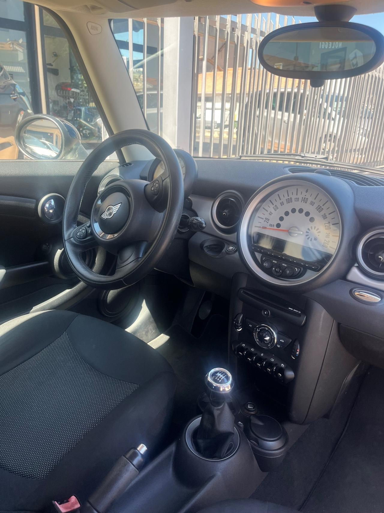 Mini 1.6 16V Cooper D
