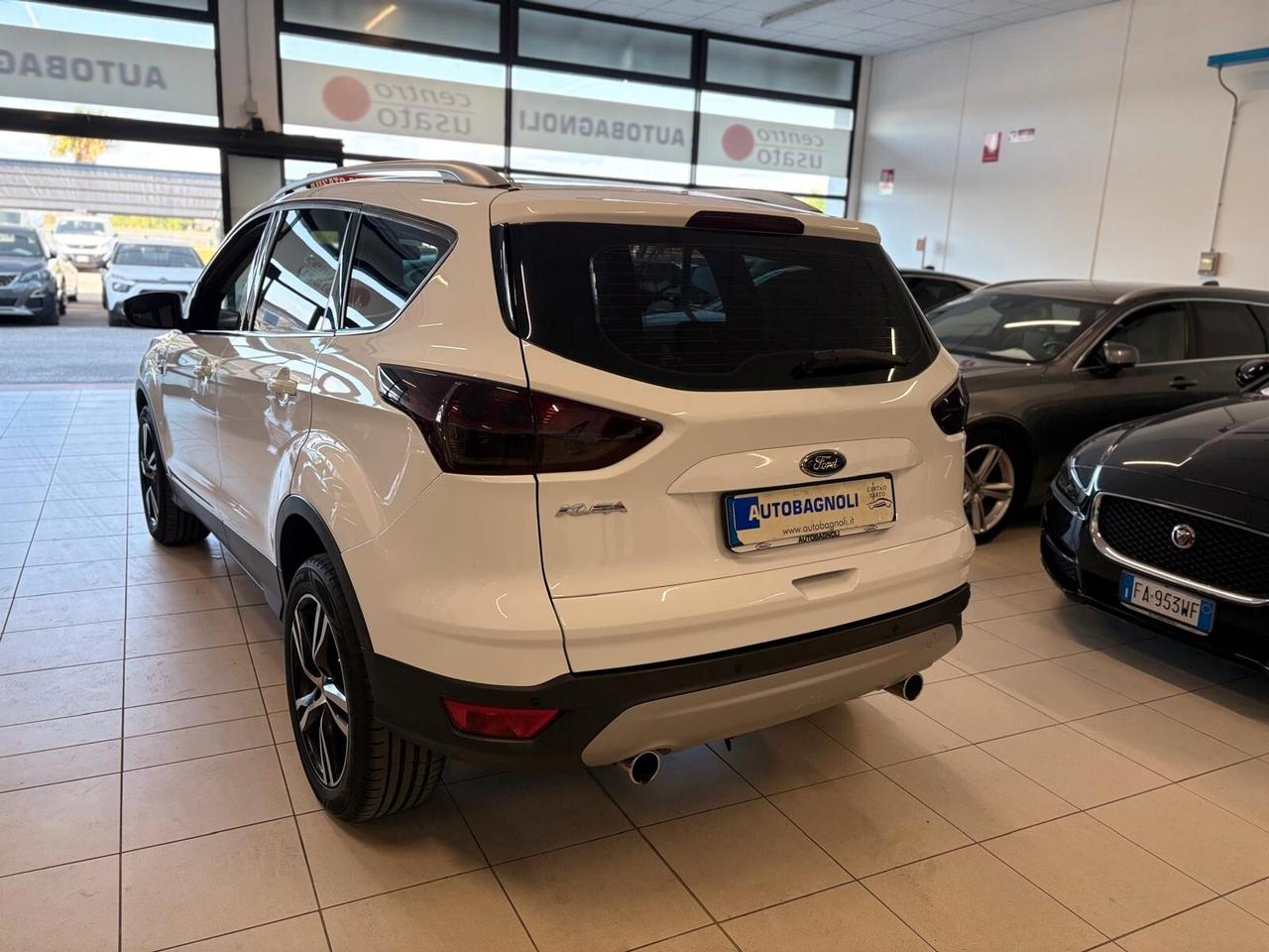 Ford Kuga PLUS 2.0 TDCI 140 CV 2WD 6mt