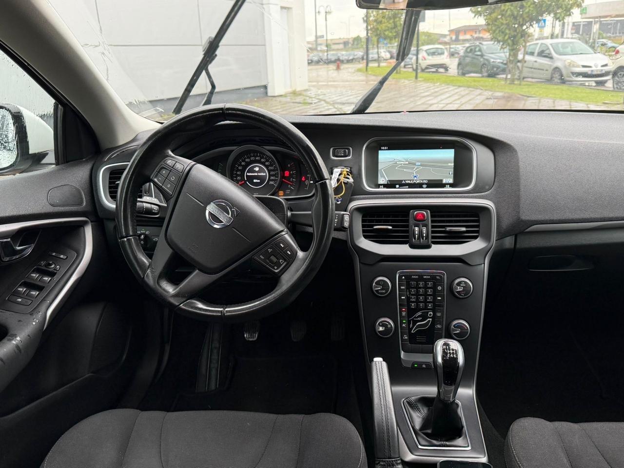 Volvo V40 D2 1.6